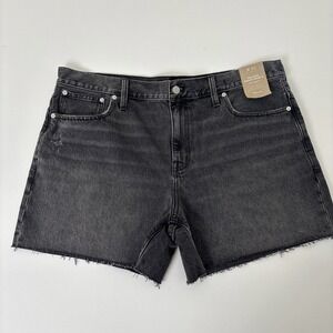 NWT Madewell Women's Relaxed Denim Shorts - Size 33